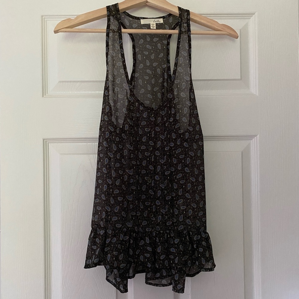 Flowy Tank